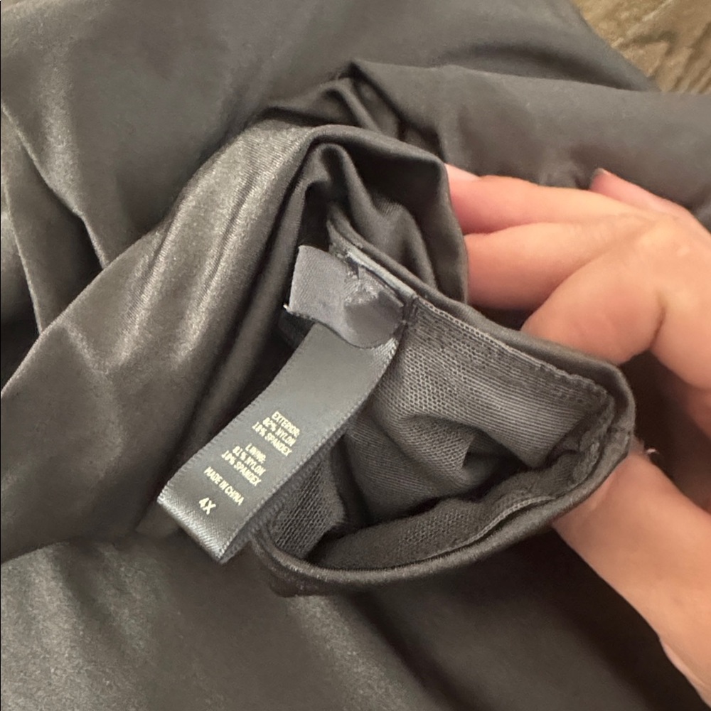 Skims Mock Neck All in One Shine Mid-Thigh Onesie - Picture 2 of 3